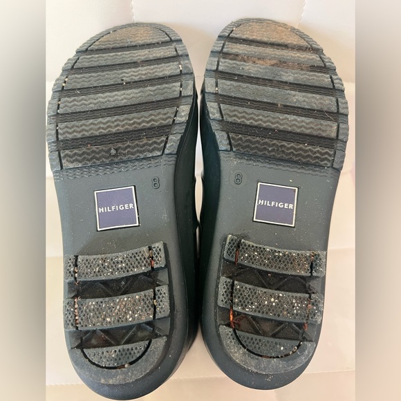 Tommy Hilfiger green rain boots. Size 8. In good condition. - Picture 5 of 6